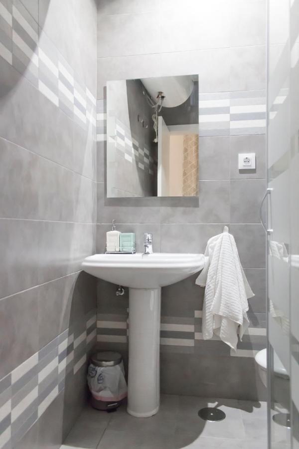 Studio in Ruda&Parking Gratis Madrid Bagian luar foto